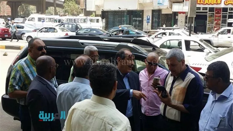 بالصور.. نائب محافظ الجيزة يتابع أعمال رفع كفاءة شارع فيصل