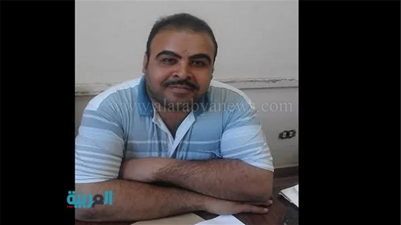تيمور يمنح موظفًا 1000 جنيه لرفضه رشوة مالية