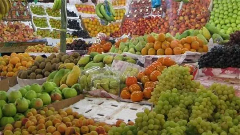 5 جنيهات تراجعًا للمانجو بالبحر الأحمر