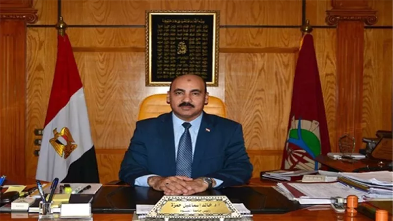 افتتاح الملتقى الثالث للتوظيف بكلية الخدمة الاجتماعية بالفيوم