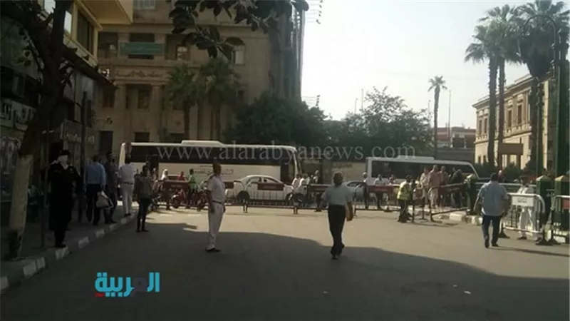 إغلاق محيط نقابة الصحفيين.. وقوات الأمن تعزز من تواجدها