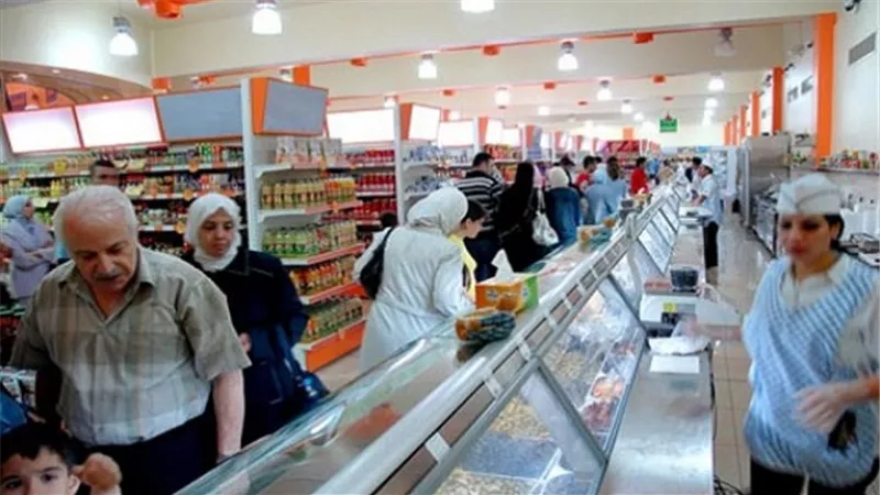 ننشر أسعار السلع واللحوم داخل المجمعات الاستهلاكية.. السعر منخفض بنسبة 25% عن الأسواق.. و60 جنيهًا لكيلو اللحوم البلدية.. و9 جنيهات لكيلو أوراك الدواجن