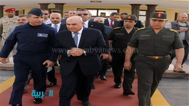 الفريق أول صدقي صبحي يغادر إلى فرنسا