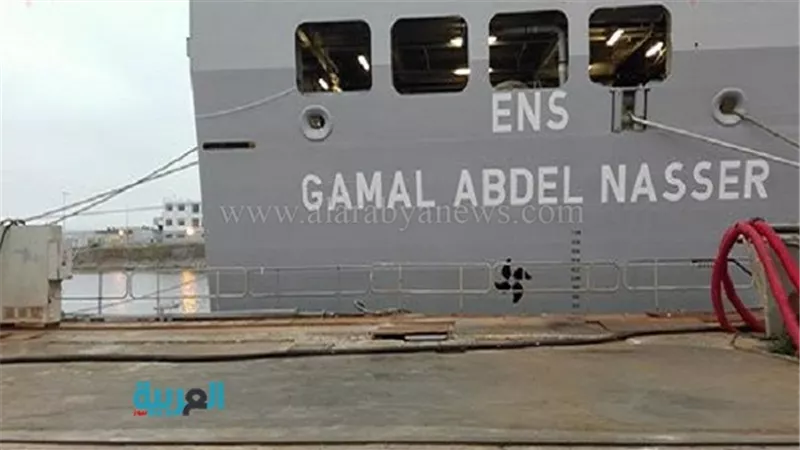 اسم الزعيم عبدالناصر يزين حاملة المروحيات 