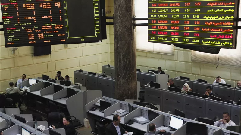 المصريون يستحوذون على 63% من تعاملات البورصة خلال الأسبوع الماضي