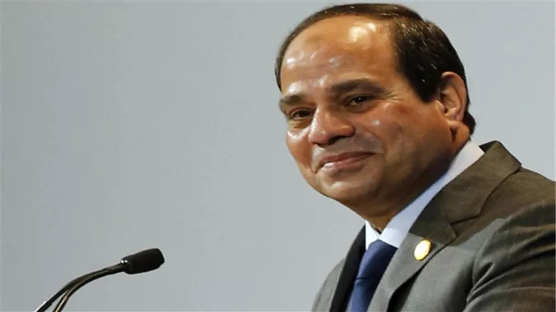 السيسي: نعمل على إعادة ترسيم الحدود المصرية مع اليونان