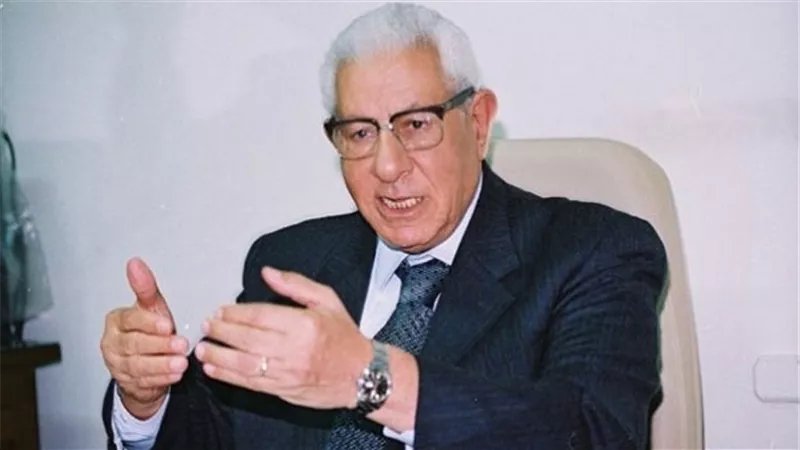 بالفيديو.. مكرم محمد: أسامة كمال أدار الحوار مع السيسي بـ