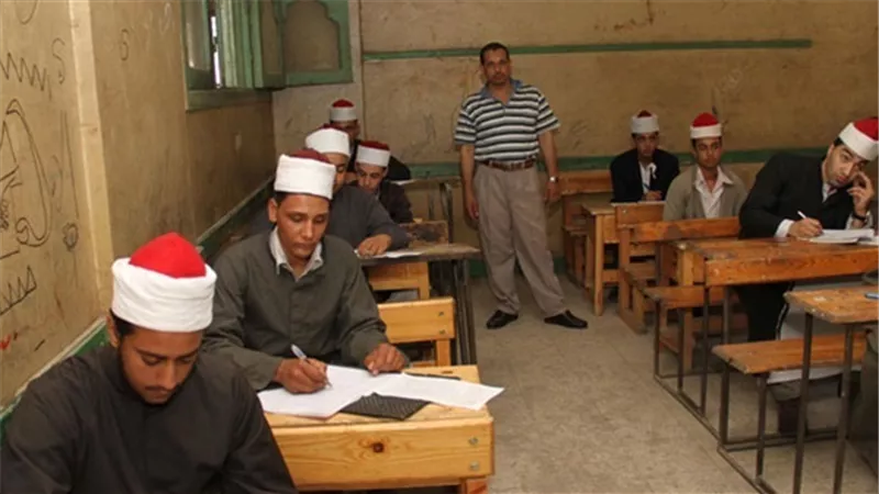 بالصور.. تسريب امتحان التاريخ للثانوية الأزهرية
