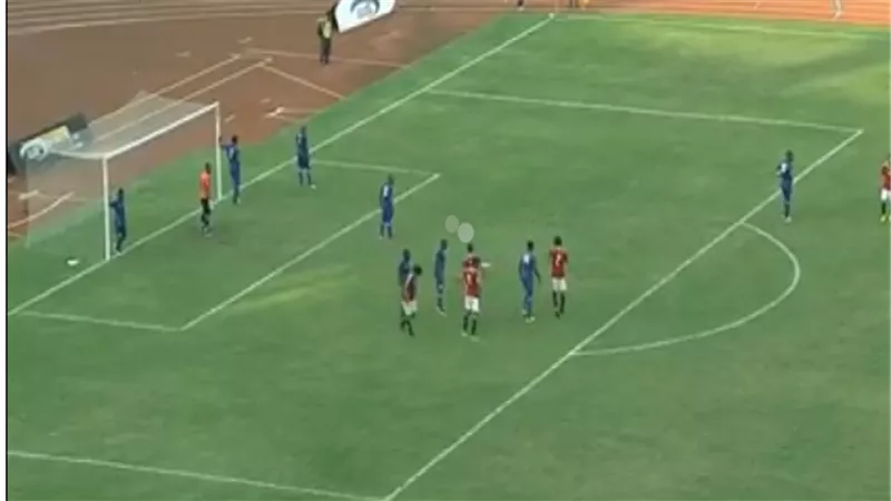 تنزانيا تهدر ركلة جزاء أمام المنتخب المصري 