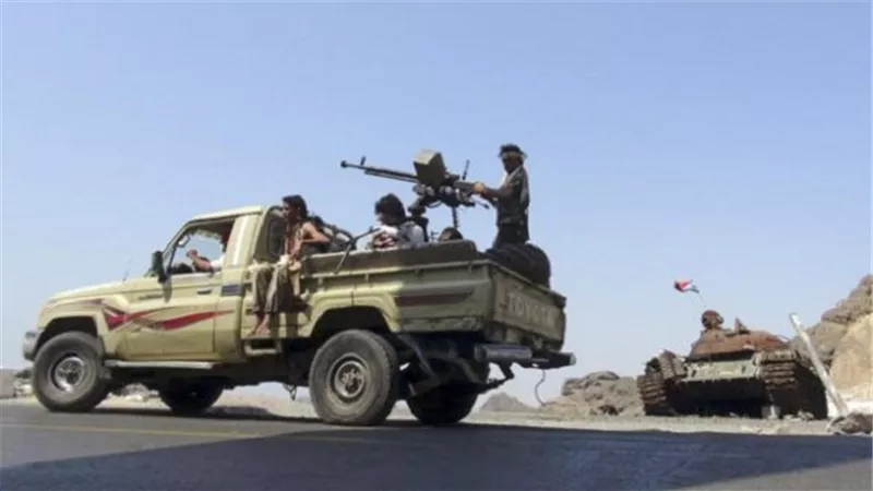 مسلحون مجهولون يغتالون ضابطاً في الجيش اليمني بحضرموت