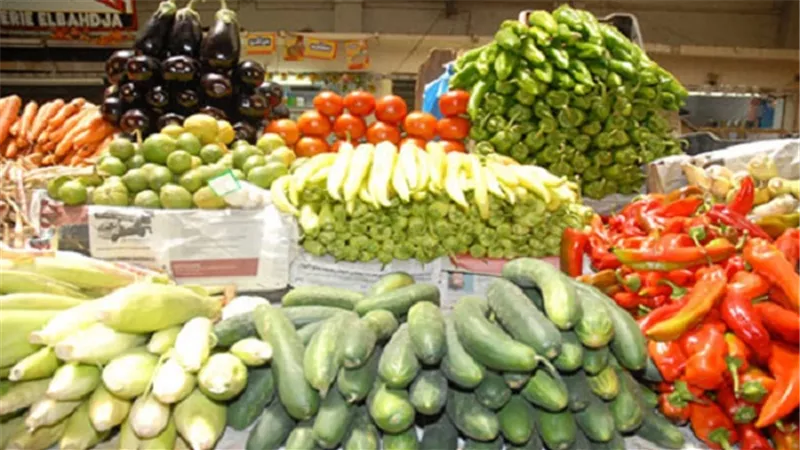10 جنيهات لكيلو البامية بسوق العبور اليوم