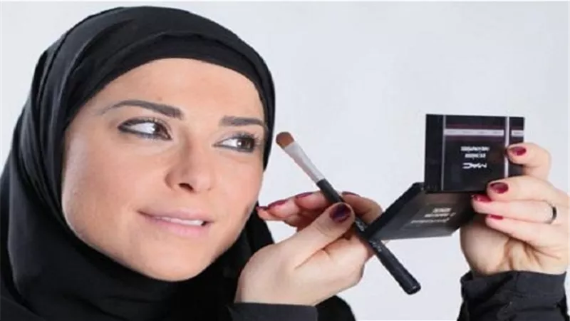 بالفيديو.. أمين عام لجنة الفتوى: مكياج المرأة لا يبطل الصيام