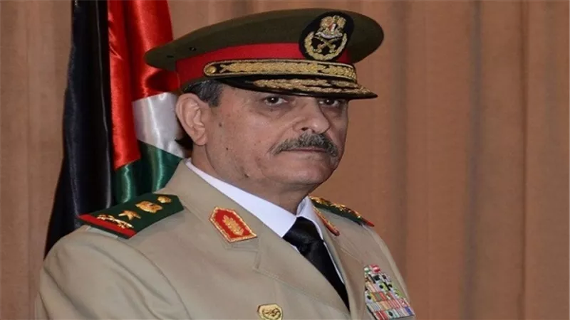 جاسم الفريج وزير الدفاع السوري يصل طهران