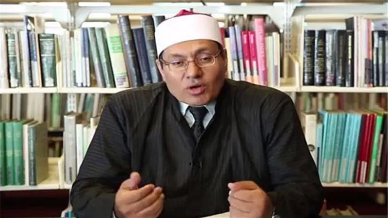 بالفيديو.. شيخ أزهري: القرآن أحل لحم الخنزير والنبي أباح الخمر