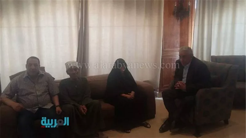 بالصور.. نقيب المحامين يلتقي 