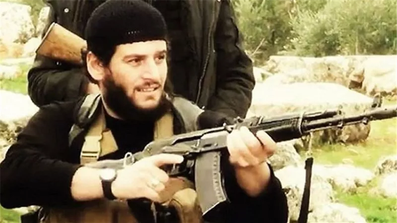 داعش نفذ وعده بضرب أمريكا.. التنظيم أعلن تبنيه لأكبر حادث بعد 11 سبتمبر.. وخبير سياسي: رسالة للعالم لإثبات البقاء 