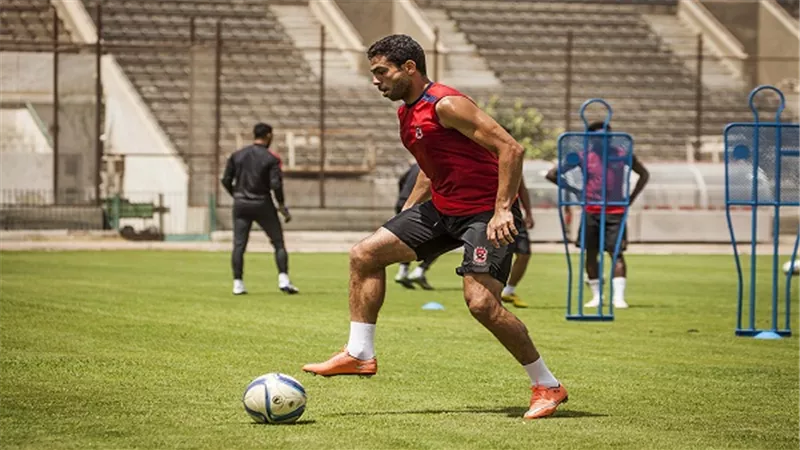 أحمد فتحي في قائمة الأهلي استعدادًا للإسماعيلي