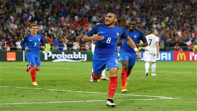 رسميًا.. فرنسا تتأهل لدور الـ8 بـ