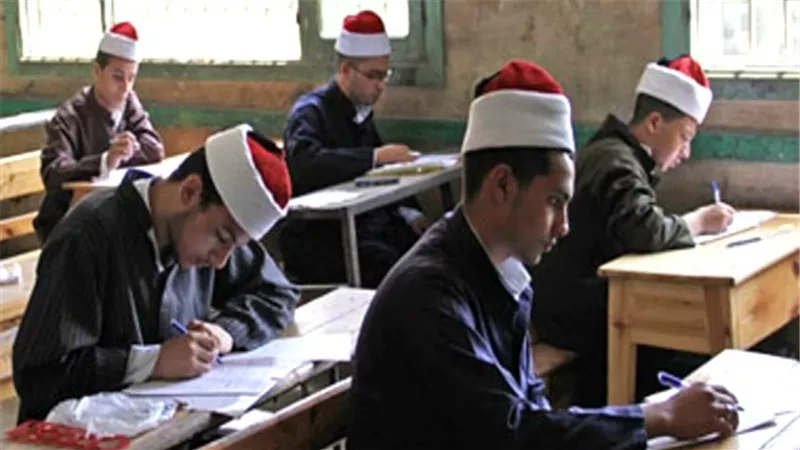بالصور.. تسريب امتحان 
