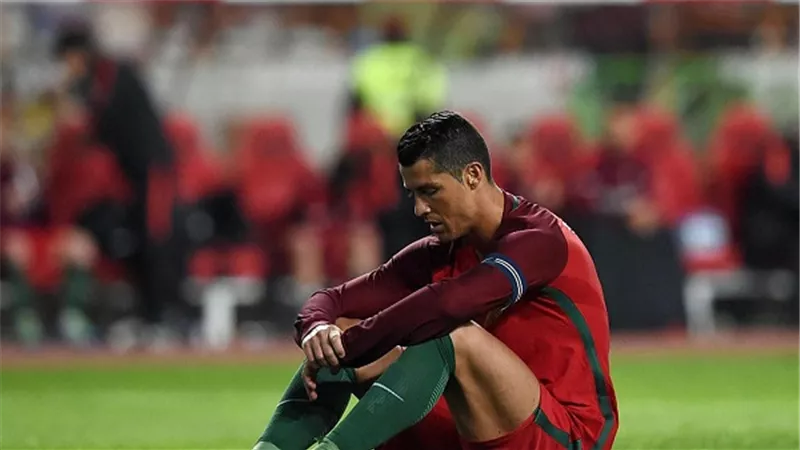 بالفيديو.. رونالدو يهدر ركلة جزاء أمام النمسا