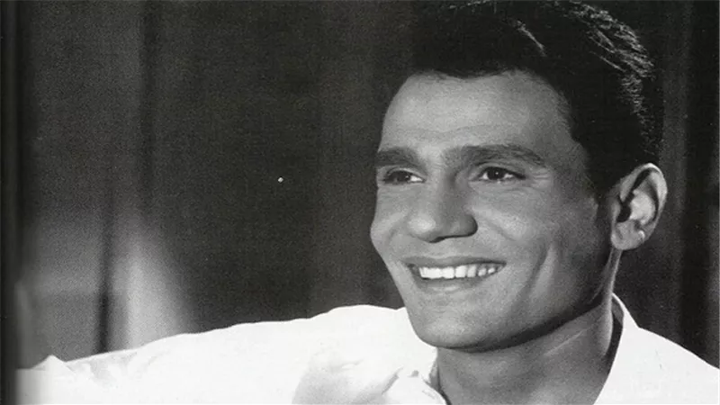 محمد شبانة يحيي ذكرى ميلاد 