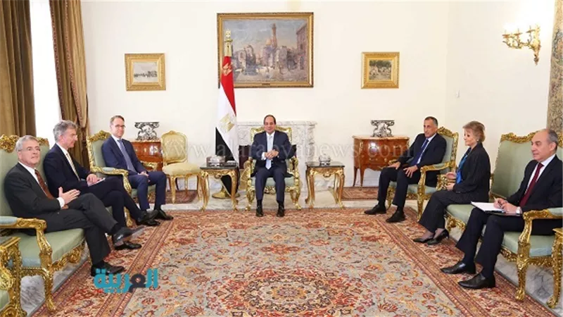السيسي يستقبل مسئولين ألمان.. 