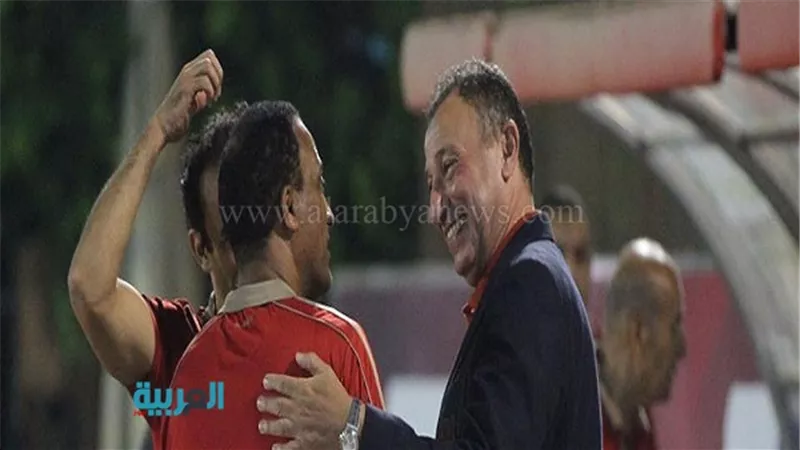 الخطيب يحضر مران الأهلي بـ