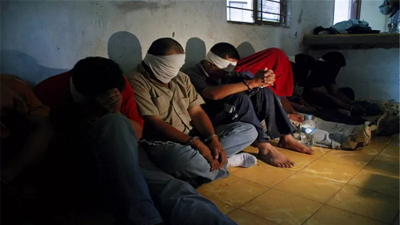 مسئول ليبي سابق: أرضنا مستباحة.. وخطف المصريين عمل 