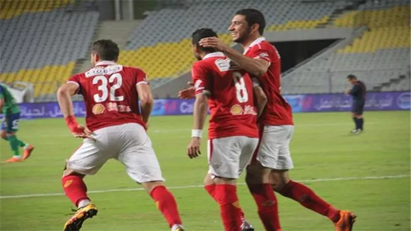 بالفيديو.. الأهلي ينهي الشوط الأول 2- 1 في مرمى الإسماعيلي