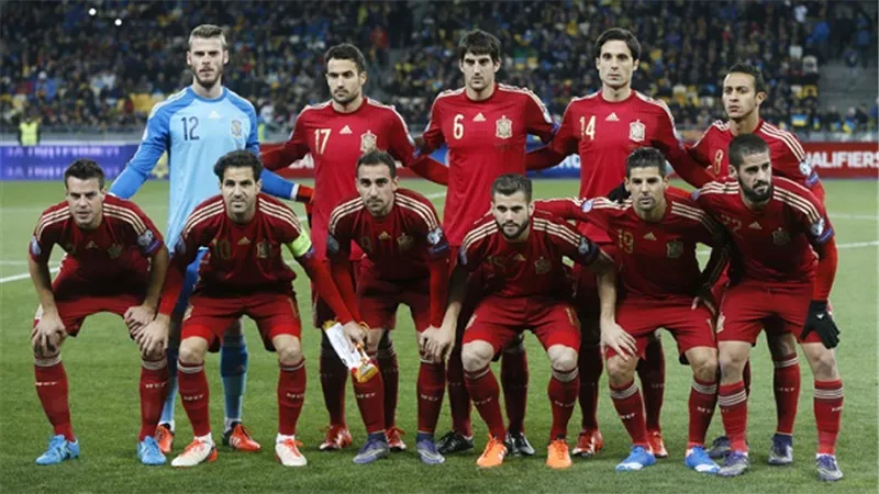 بث مباشر.. إسبانيا تصطدم إيطاليا في الدور الـ 16 في 