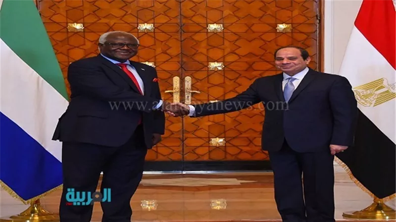 بالصور.. السيسي يستقبل رئيس جمهورية سيراليون في قصر الاتحادية