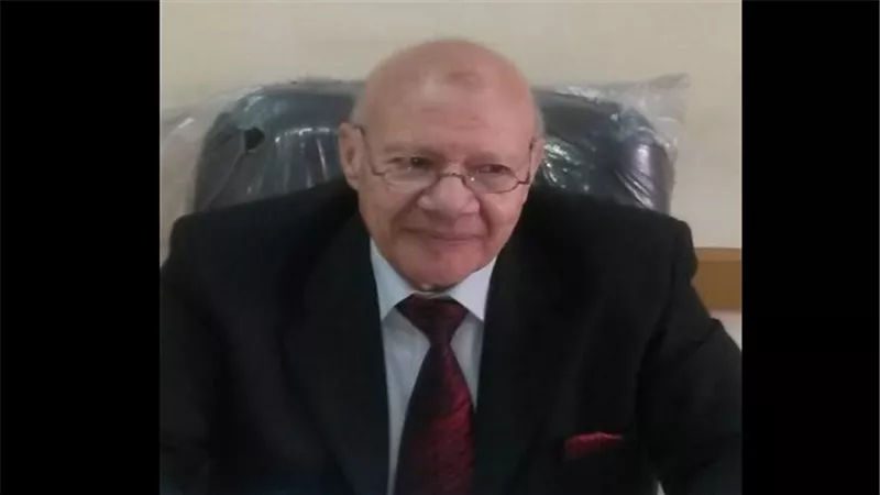 رئيس 