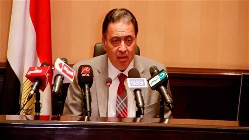  وزير الصحة: ٢٨٦٧ سيارة أسعاف لتأمين أحتفالات ذكرى ثورة ‪٣٠ يونيو