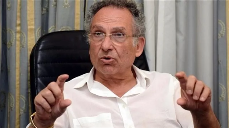 ممدوح حمزة: 