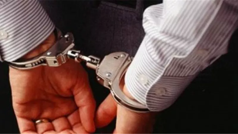 ضبط صاحب شركة استيراد بحوزته 2535 هاتف محمول بالهرم