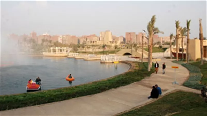 الجيزة تنظم احتفالًا بذكرى الثورة أمام حديقة 