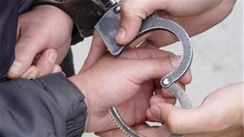 سقوط الموظف المرتشي بإدارة مرور السلام 
