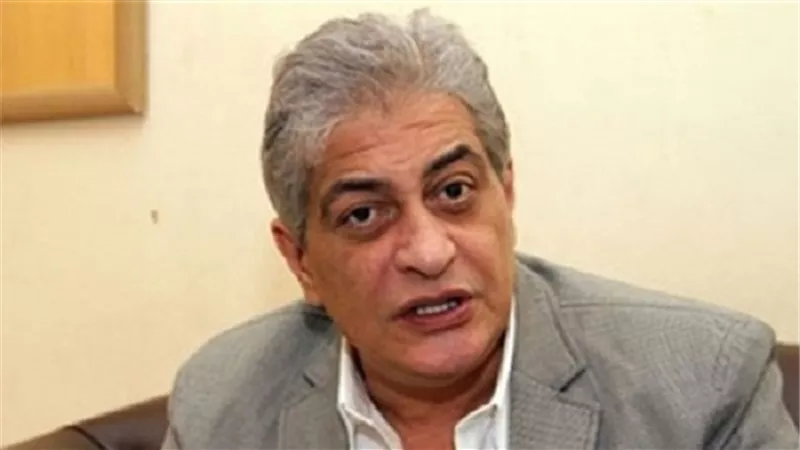 أسامة كمال يعلن مقاطعته للسفر إلى بريطانيا