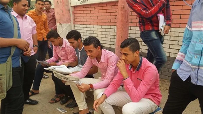 بالصور.. صفحات الغش تنشر امتحانات تجريبية لـ