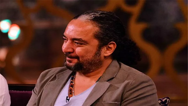 أحمد نادر جلال ينتهي من تصوير 