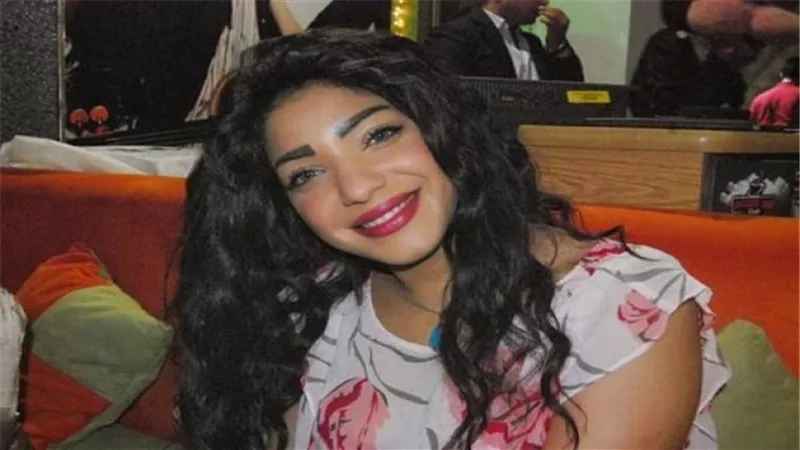 صوفيا تقدم عرضًا راقصًا مع الأسود بسيرك فاتن الحلو