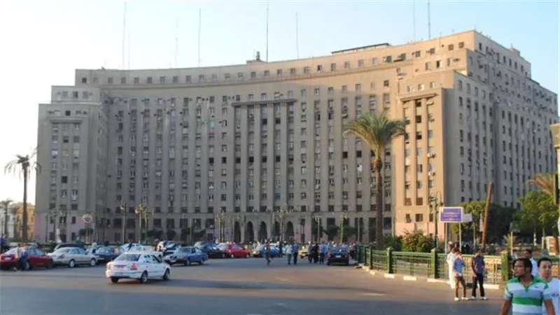 نائب محافظ القاهرة: عملية نقل مجمع التحرير ستستمر عام كامل 
