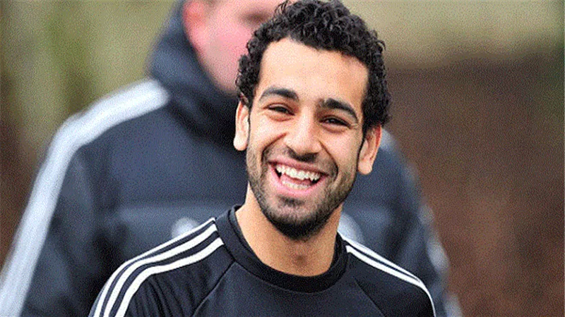 رابطة جماهير تشيلسي بالسعودية تكرم محمد صلاح