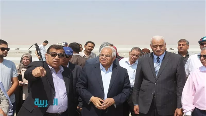 بالصور.. السعيد والهياتمي يتفقدان طريق 