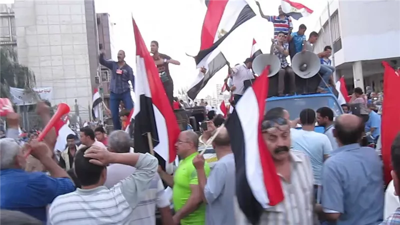 في الذكرى الثالثة لبيان 3 يوليو.. هل ساهم الإعلام في إسقاط الإخوان.. إعلاميون: وسائل الميديا دعمت الجيش في عزل مرسي وفضحت 