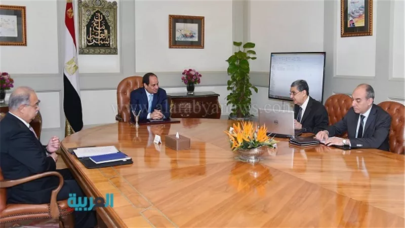 السيسي يستعرض تقرير متابعة توفير الكهرباء.. الاستهلاك يبلغ ذروته خلال يونيو.. انتظام الخدمة أبرز الإيجابيات.. المواطنون يتجاوبون مع حملة الترشيد.. وخطة لزيادة العدادات الذكية