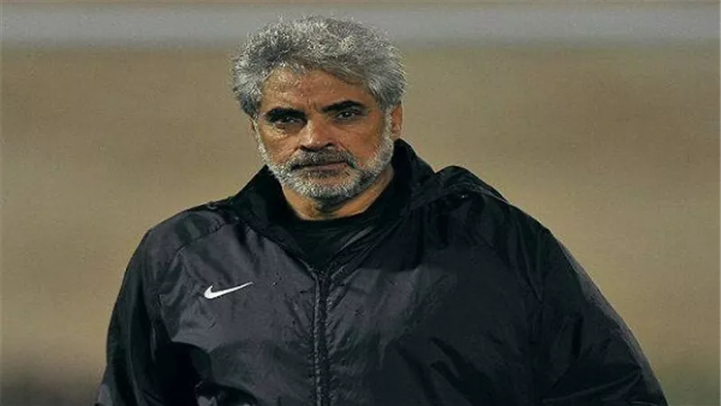 أحمد ناجي يدعم إكرامي في جلسة خاصة 