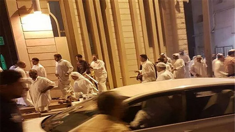 بالفيديو.. دخان يتصاعد قرب المسجد النبوي بعد تفجيرات السعودية