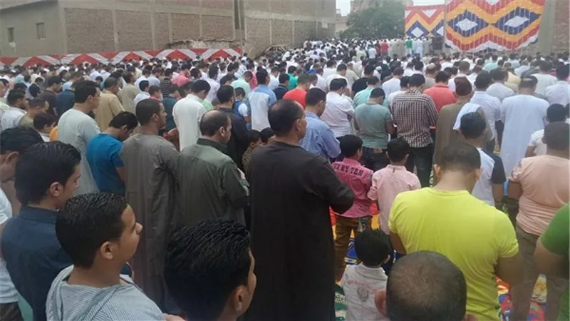 تجهيز 20 ساحة لصلاة العيد بالواحات ورفع كفاءة الحدائق
