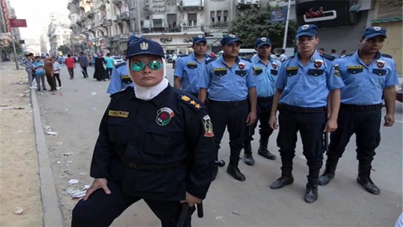 انتشار مكثف للشرطة النسائية بالمتنزهات والميادين لمواجهة التحرش 